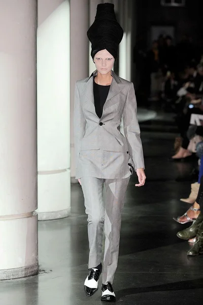 Look 23